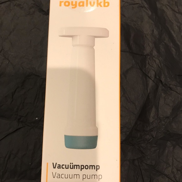 Vacuum sealed food container - Picture 4 of 9